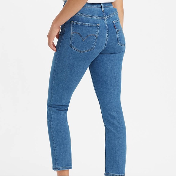 Levi's Women's 724 High Rise Straight Cropped Jeans Size 26 NWT - Picture 1 of 7